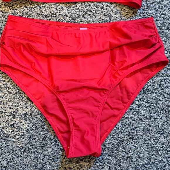 Red Two-Piece Bikini Set - Picture 3 of 4